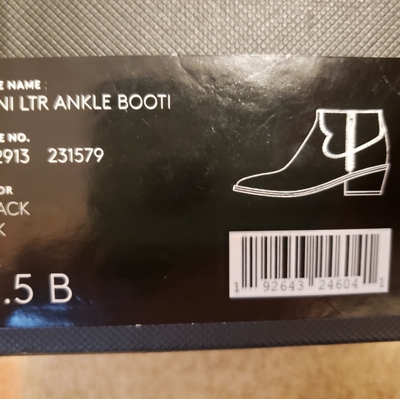 Coach Boots - Picture 5 of 6